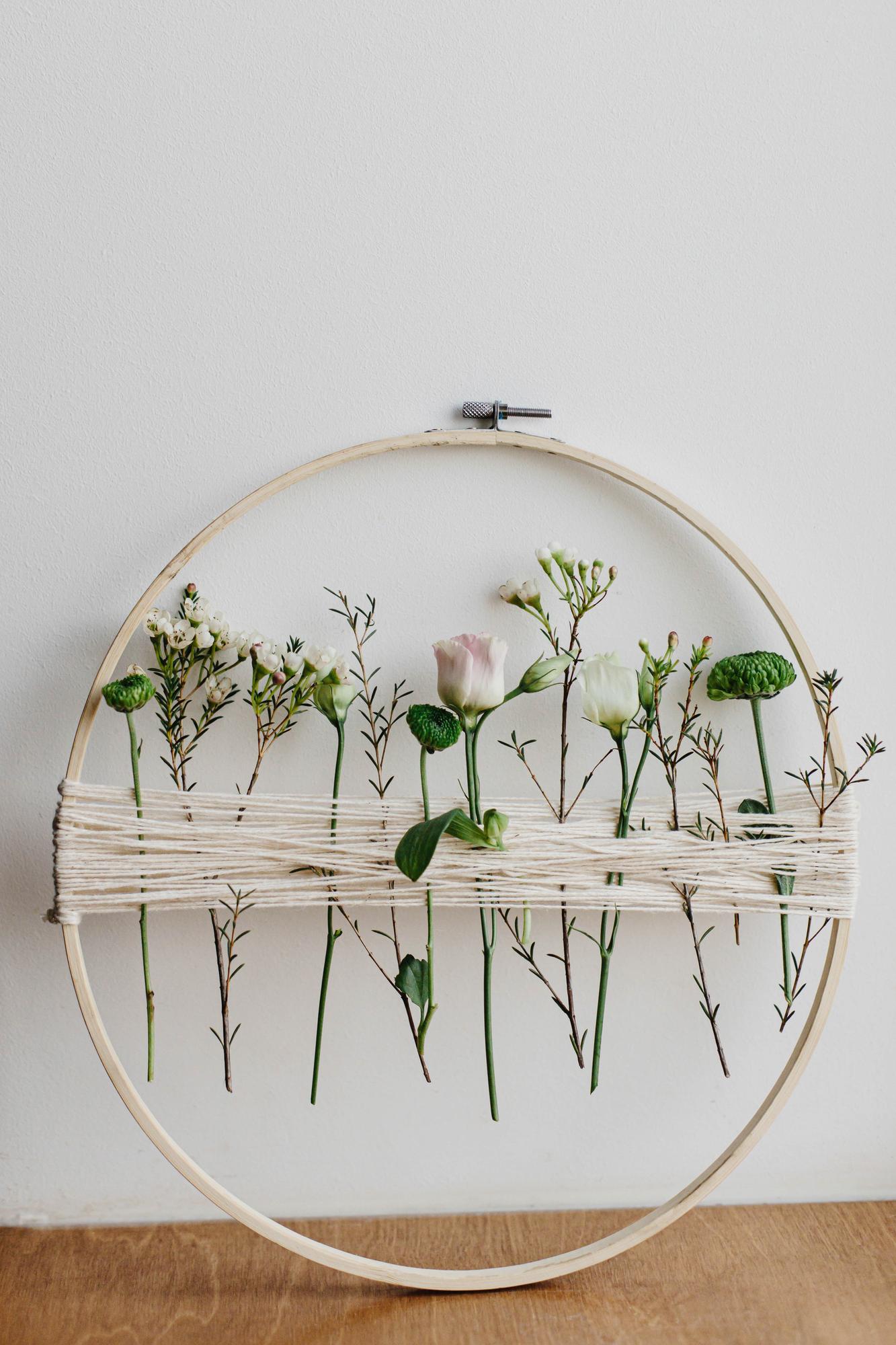 Workshop window with hoop and daylight
